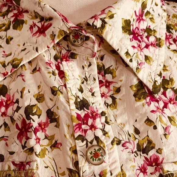New Nine & Co. Weekend Floral Snap Button Up Cute Long Sleeve Shirt 100% Cotton - Picture 1 of 16